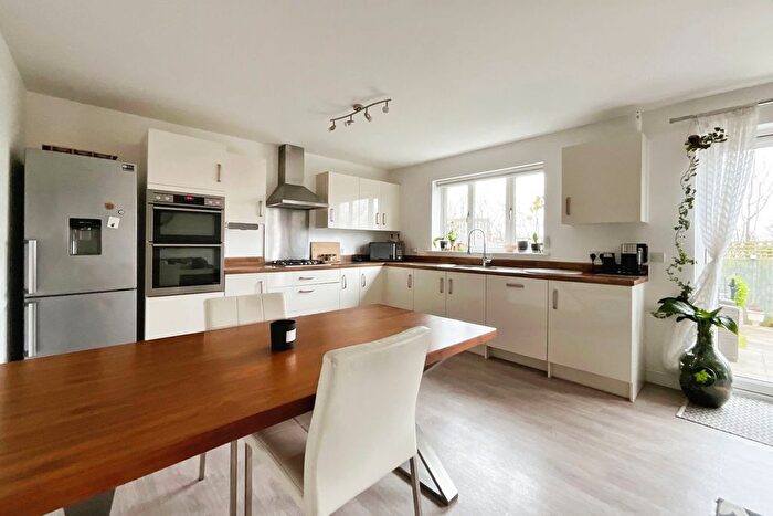 4 Bedroom Detached House For Sale In Maddock Close, Narborough, Leicestershire, LE19