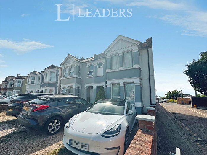 4 Bedroom Property To Rent In Wellesley Road, CO15