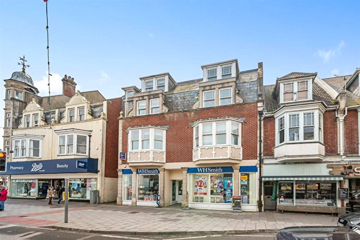 2 Bedroom Flat For Sale In Sandcastles, Station Road, Swanage, BH19