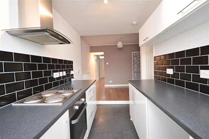 2 Bedroom Terraced House To Rent In Barnwell Street, Kettering, NN16