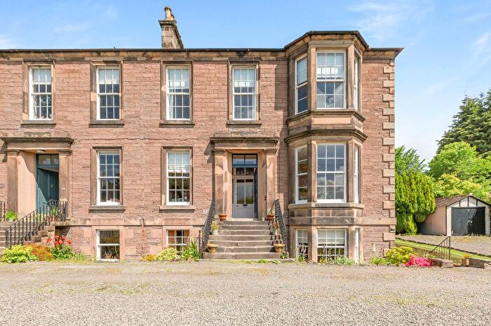 2 Bedroom Flat For Sale In Kenilworth Road, Bridge Of Allan, FK9