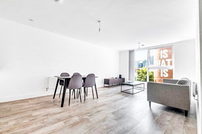 2 Bedroom Apartment To Rent In Cliveland Street Lofts, Birmingham, B19