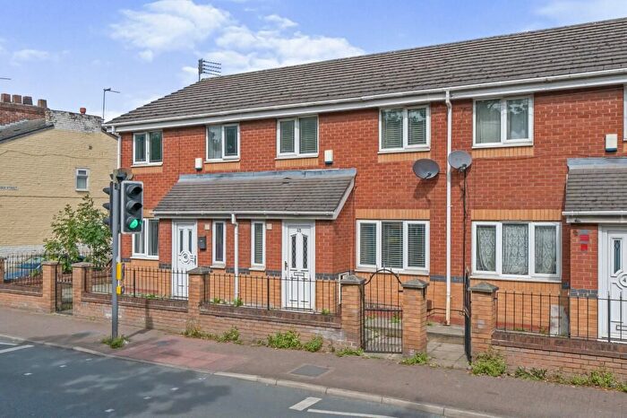 3 Bedroom Terraced House To Rent In Halton View Road, Widnes, WA8