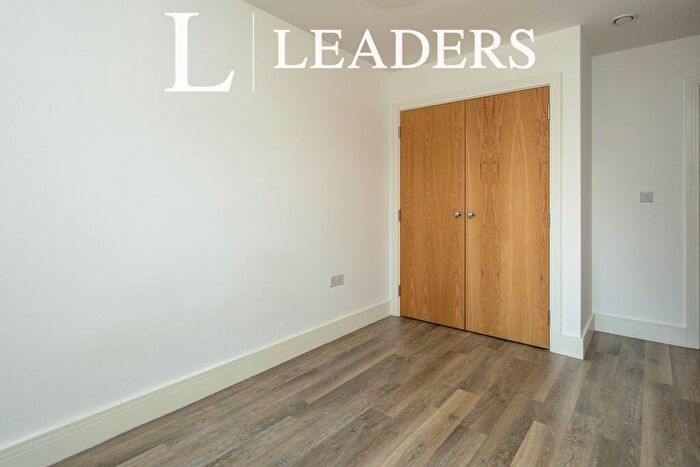 1 Bedroom Apartment To Rent In Station View, Guildford, GU1