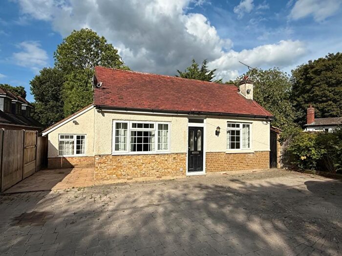 2 Bedroom Detached Bungalow For Sale In Cockleberry, Glen Walk, Yorkletts, Whitstable, Kent, CT5