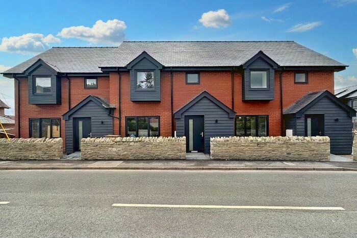2 Bedroom Terraced House For Sale In Platinum Mews, Kington, HR5