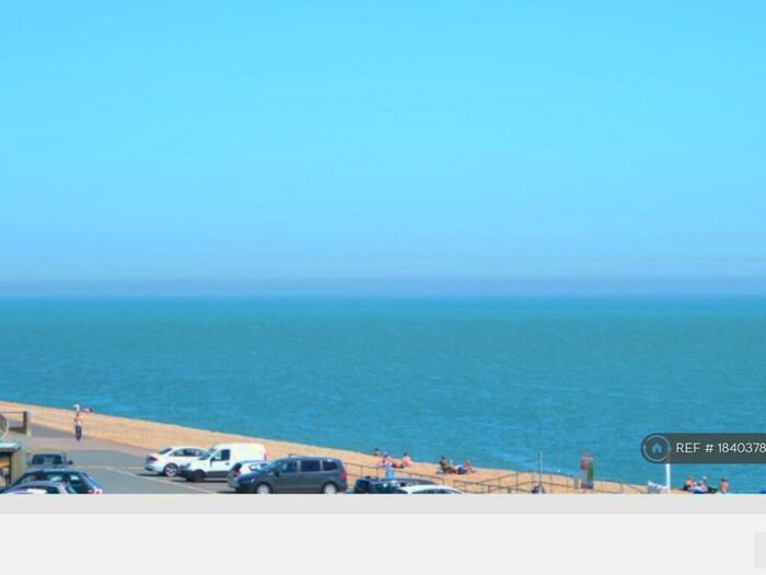 2 Bedroom Flat To Rent In Fully Furnished, Hythe, Kent, CT21