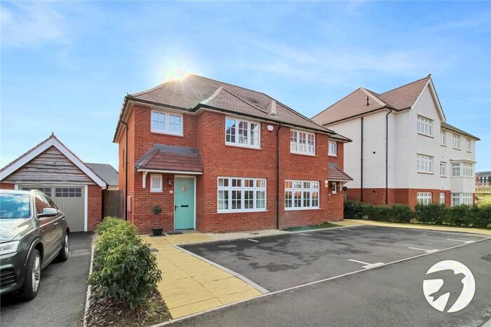 3 Bedroom Semi-Detached House To Rent In Frost Close, Weldon, Ebbsfleet Valley, Swanscombe DA10