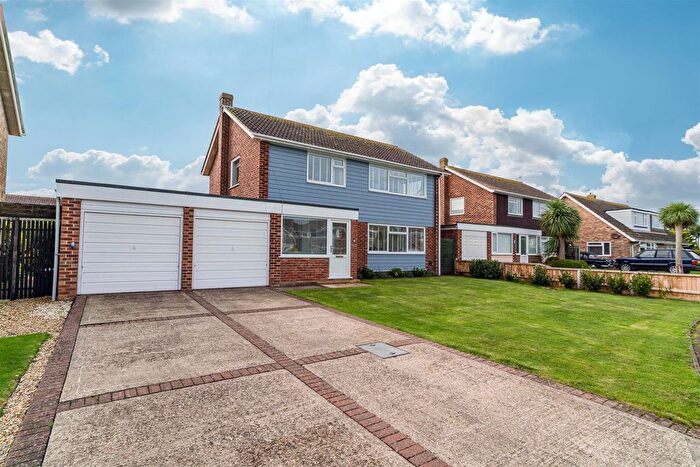 4 Bedroom Detached House For Sale In Bembridge, Isle Of Wight, PO35