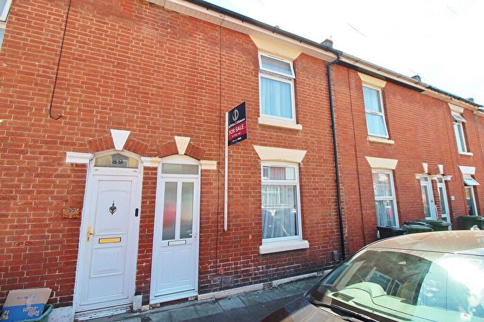 2 Bedroom Terraced House For Sale In London Avenue, North End, PO2
