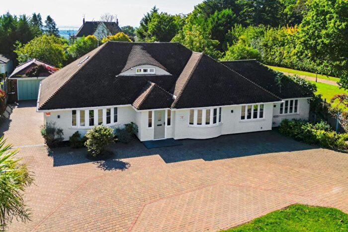 4 Bedroom Detached Bungalow For Sale In Benfleet Road, Benfleet, SS7