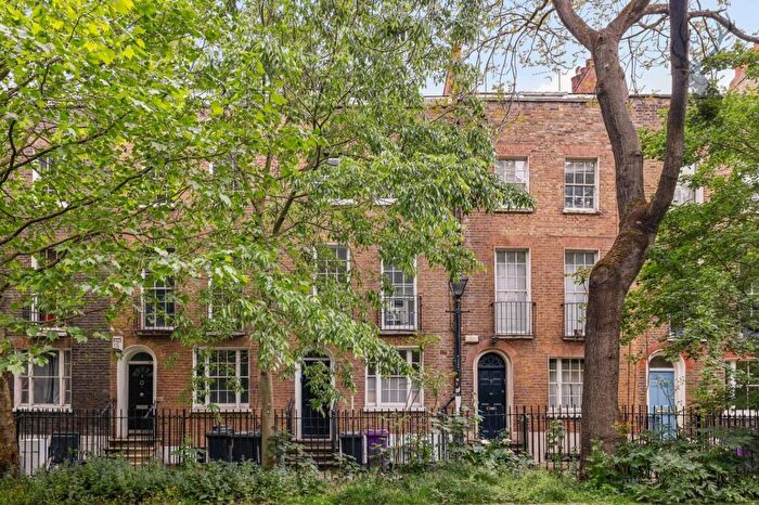 4 Bedroom Terraced House For Sale In Paradise Row, Bethnal Green, E2