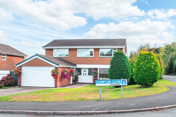 4 Bedroom Detached House For Sale In Compton Close, Southcrest, Redditch, B98