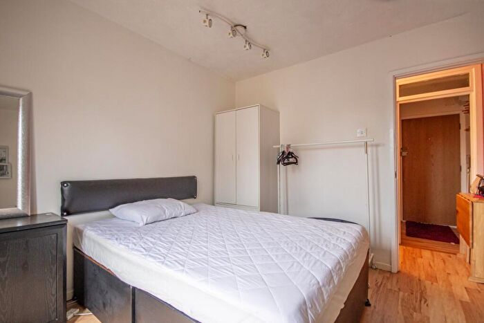 2 Bedroom Flat To Rent In Blackfriars Court, Newcastle Upon Tyne, NE1