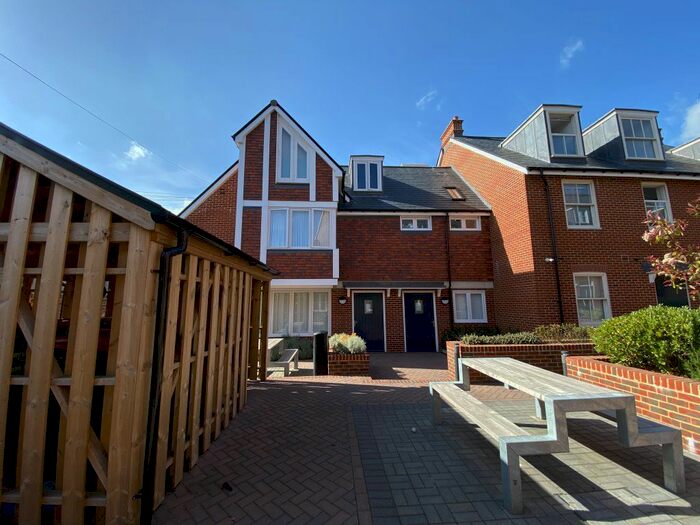 Studio To Rent In Havelock Street, Canterbury, CT1