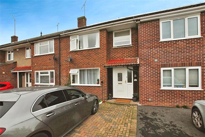 3 Bedroom Terraced House To Rent In Gloucester Avenue, Chelmsford, Essex, CM2