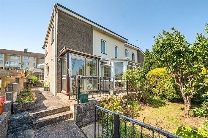 3 Bedroom Semi-Detached House For Sale In Woodborough Road, Radstock, BA3