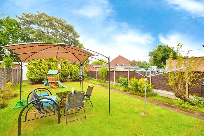 3 Bedroom Semi-Detached House To Rent In Maswell Park Crescent, Hounslow, TW3