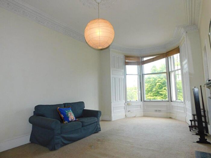 1 Bedroom Flat To Rent In , Inverleith Gardens, Edinburgh, EH3