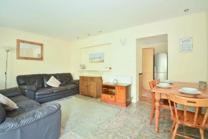 5 Bedroom House To Rent In Westerham Close, CT2