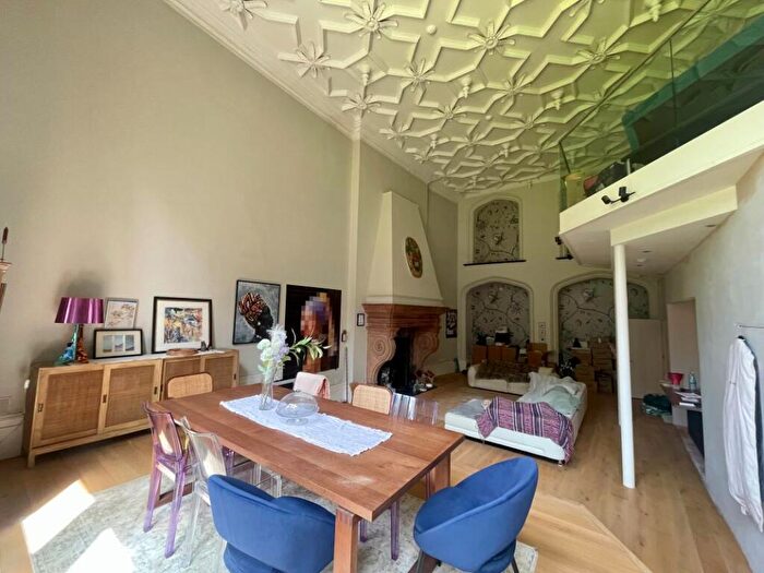 1 Bedroom Apartment For Sale In Apartment Clyne Castle, Mill Lane, Blackpill, Swansea, SA3