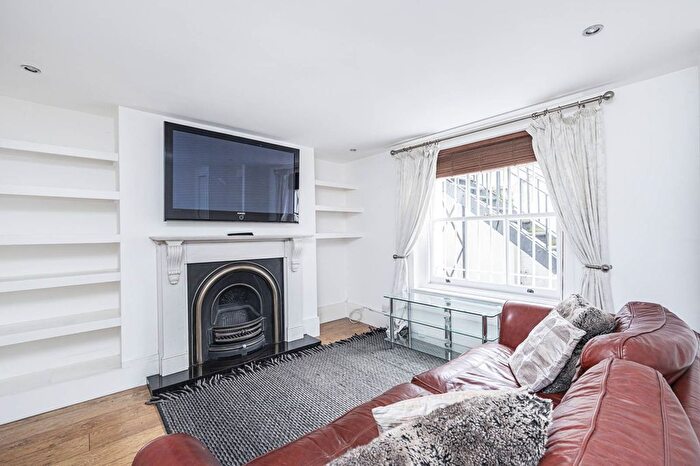 1 Bedroom Flat To Rent In Islington Park Street, Highbury And Islington, London, N1