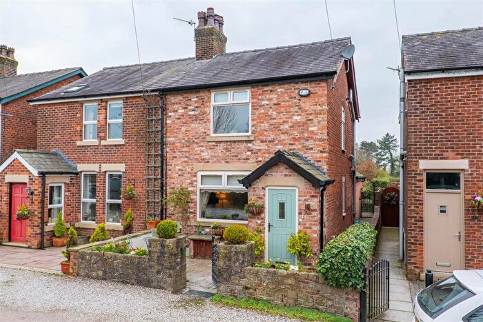 2 Bedroom Semi Detached House For Sale In Poplar Avenue, Longton, Preston, PR4