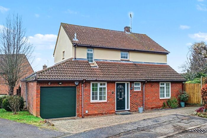 4 Bedroom Detached House For Sale In Craiston Way, Great Baddow, Chelmsford, CM2