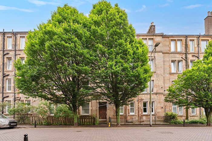 1 Bedroom Flat For Sale In Watson Crescent, Edinburgh, EH11