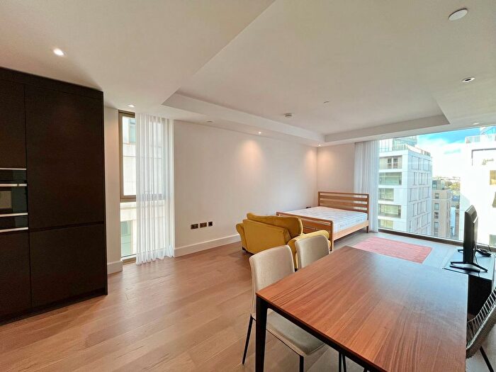 1 Bedroom Flat To Rent In Warwick Lane, London, W14