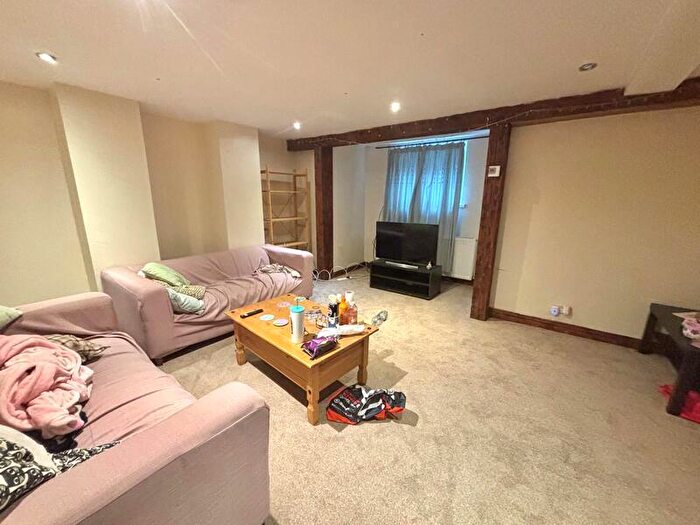 4 Bedroom Terraced House To Rent In Headingley Avenue, Headingley, Leeds, LS6