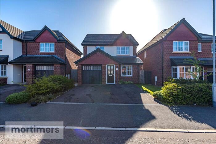 3 Bedroom Detached House For Sale In Cherry Tree Gardens, Blackburn, Lancashire, BB2