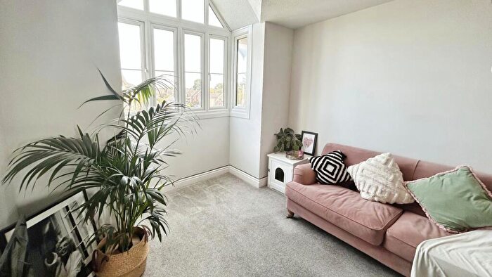 2 Bedroom Apartment To Rent In Bodmin Road, Springfield, Chelmsford, CM1