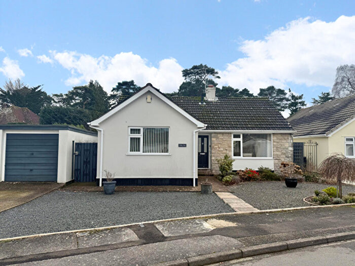 2 Bedroom Bungalow For Sale In Glenwood Way, West Moors, Ferndown, Dorset, BH22