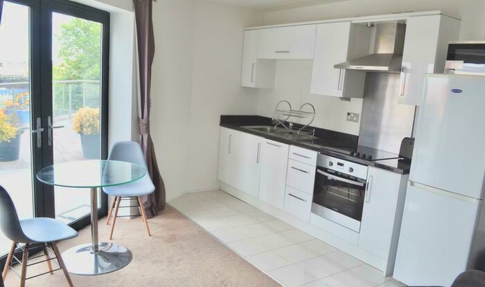 1 Bedroom Apartment To Rent In Hive, Masshouse Plaza, Birmingham, B5
