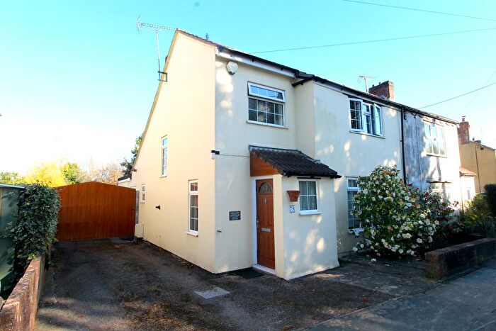 3 Bedroom Cottage For Sale In Redwick Road, Pilning, BS35