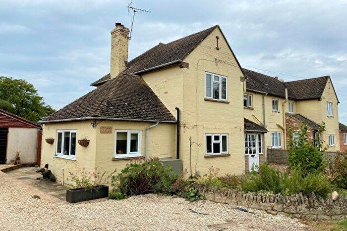4 Bedroom Property To Rent In Collin Lane, Broadway, WR12