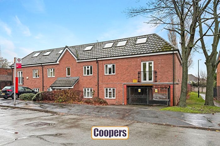 2 Bedroom Flat For Sale In Dillotford Avenue, Cheylesmore, CV3