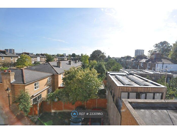 1 Bedroom Flat To Rent In Southgate Road, London, N1