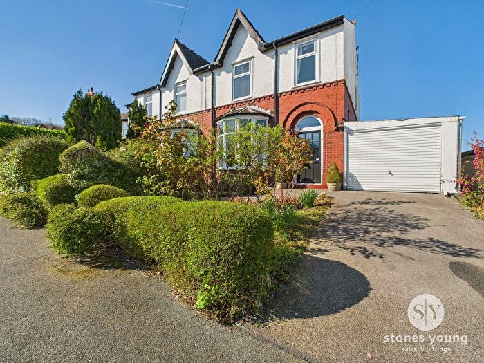 3 Bedroom Semi-Detached House For Sale In Hollies Road, Wilpshire, BB1