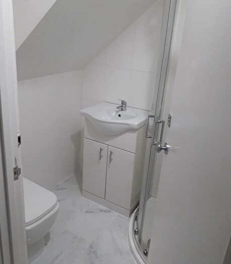 2 Bedroom Terraced House To Rent In Fulmer Road, London, E16