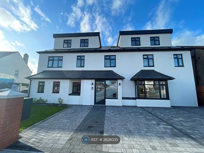 2 Bedroom Flat To Rent In Station Lane, Hornchurch, RM12