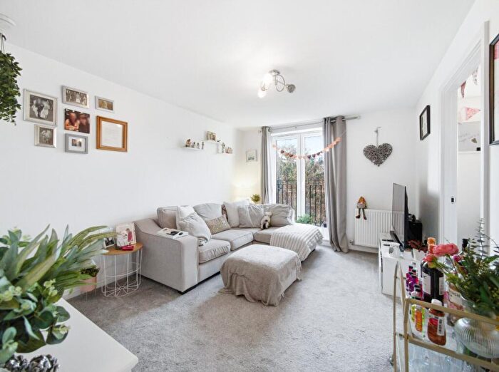 2 Bedroom Flat For Sale In / Flaxmill Place, Edinburgh, EH6