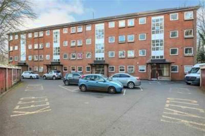1 Bedroom Flat To Rent In Malcolm Court, Wolverhampton, WV1