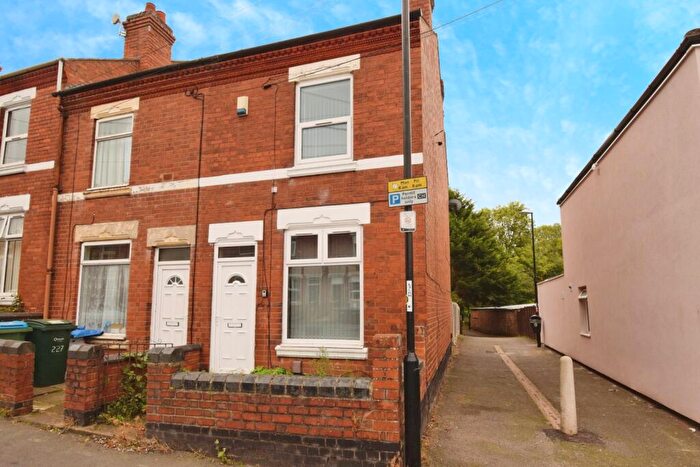 4 Bedroom End Of Terrace House For Sale In Humber Avenue, Coventry, West Midlands, CV1
