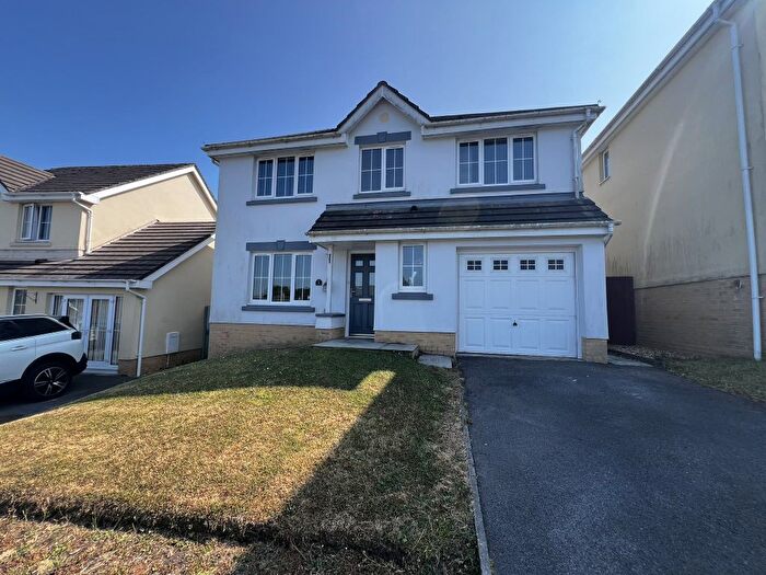4 Bedroom Detached House For Sale In Maes Y Wennol, Carmarthen, Carmarthenshire, SA31