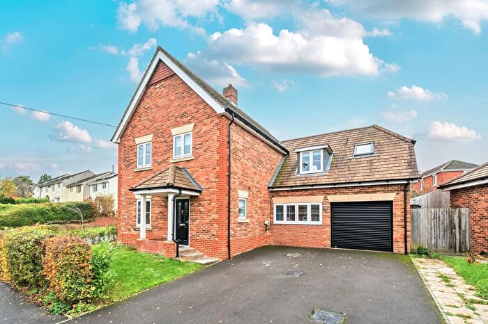 4 Bedroom Detached House For Sale In Keel Close, Winterslow, SP5