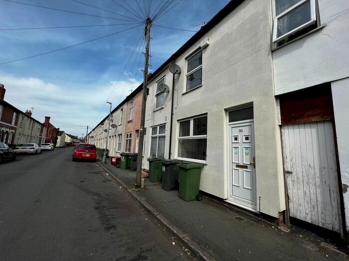 3 Bedroom End Of Terrace House To Rent In Prosser Street, Fallings Park, Wolverhampton, WV10