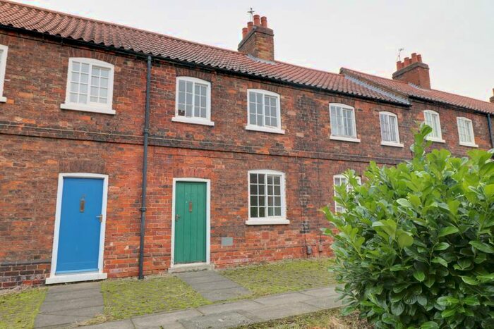 2 Bedroom Terraced House To Rent In Redbourne Street, Scunthorpe DN16