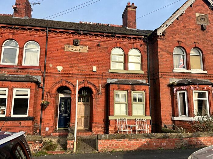 2 Bedroom Terraced House To Rent In New King Street, Middlewich, Cheshire, CW10